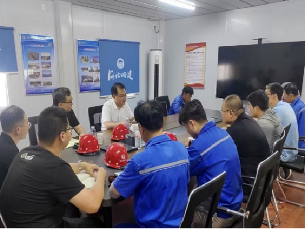 公司领导到四分公司西南地表水厂项目调研指导工作